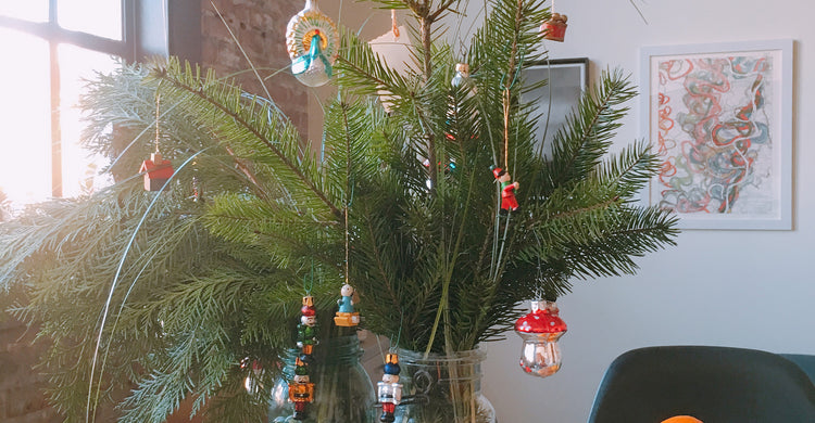 Mini Holiday 'Tree' for small spaces + tree huggers – Goods that Matter