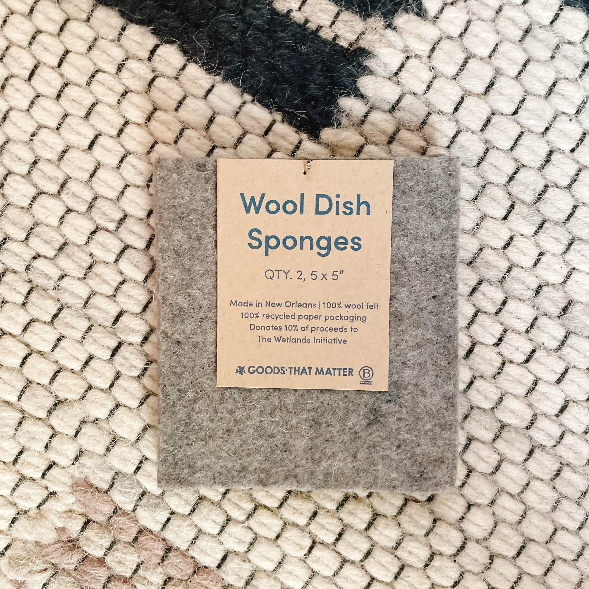 https://www.goodsthatmatter.com/cdn/shop/products/GoodsthatMatter-100_woolfeltdishspongeanddishdryingmat-givestothewetlandsinitiative-IMG_0253.jpg?v=1687828211