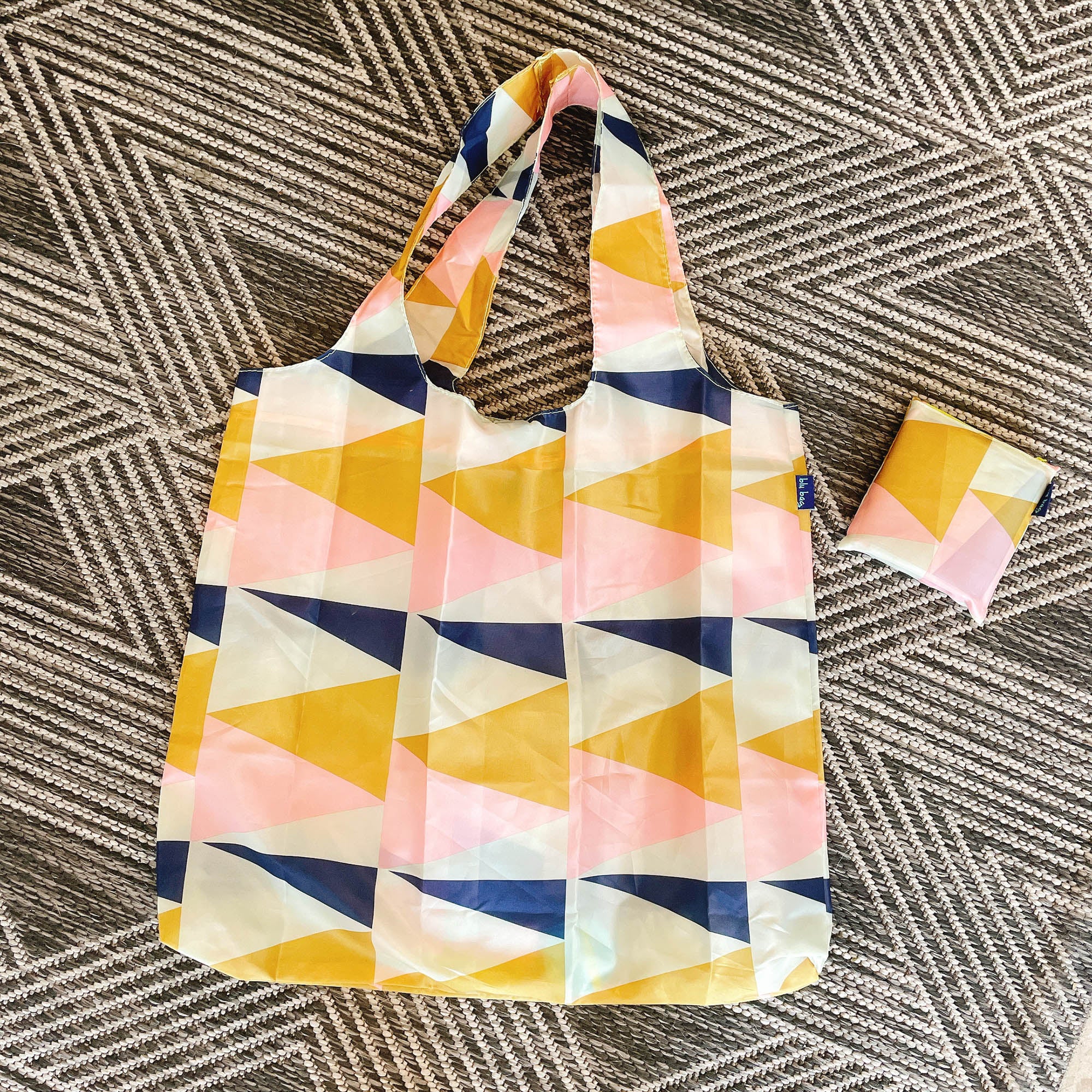 Reusable Shopping Bag - 19x24" Pocket Tote, Zuri Design